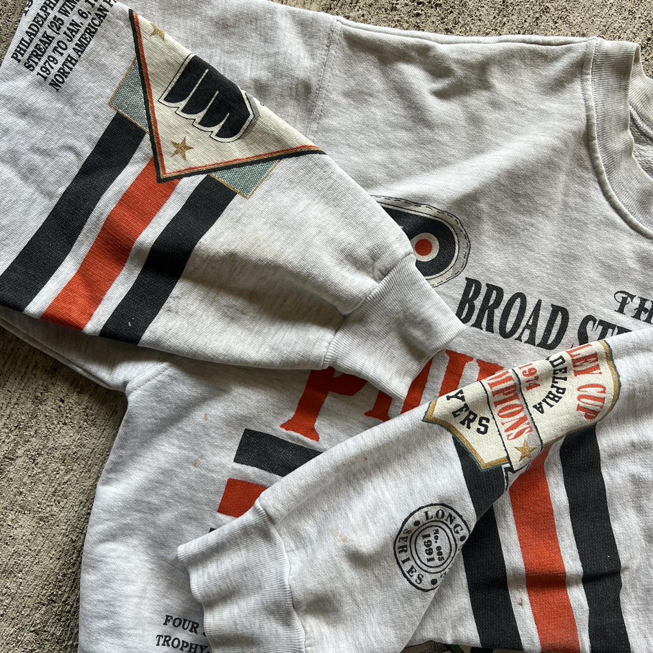 Vintage Philadelphia Flyers sweatshirt