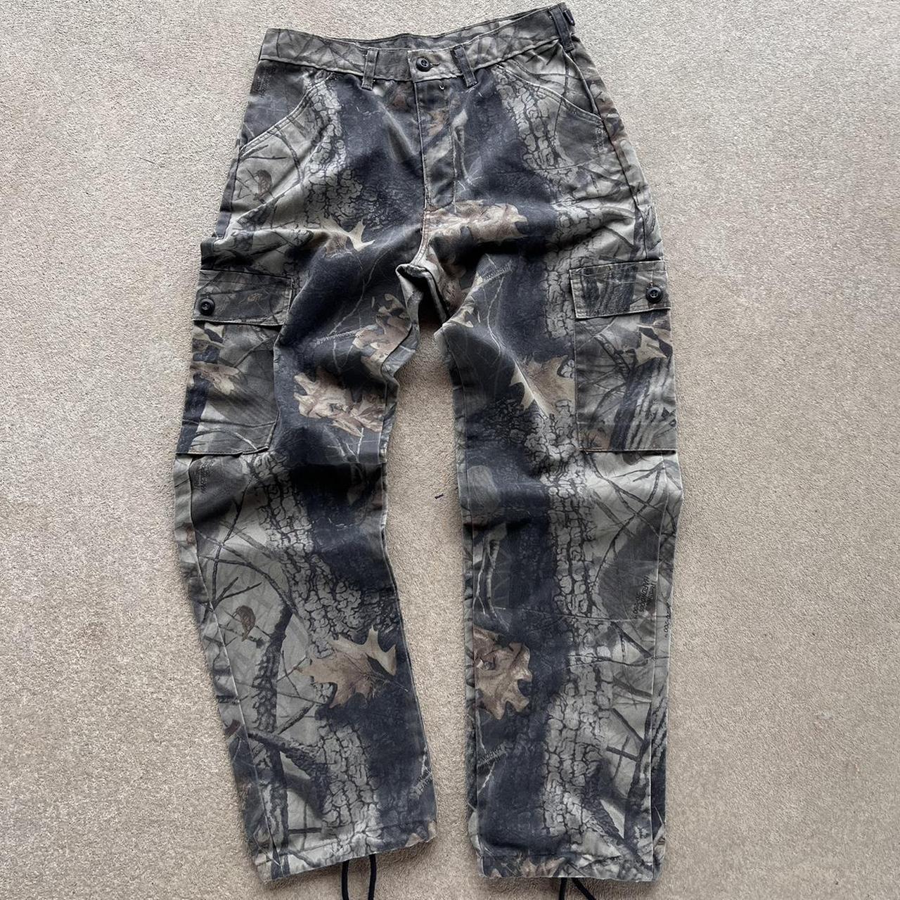 Vintage Y2K Camo cargo pants